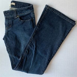 Forever 21 low rise boot cut flare jeans - size 27